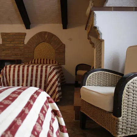 ソプラトゥット ベッド・アンド・ブレックファスト 3*